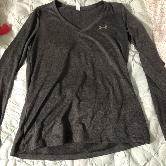Under Armour Tops - Under Armour Gray V-neck Small